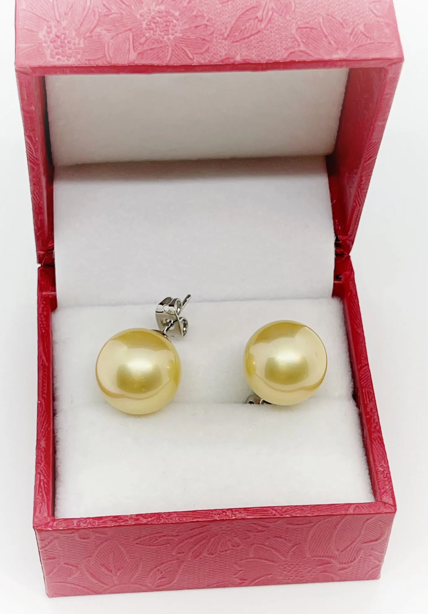 12mm Mother of Pearl Earrings