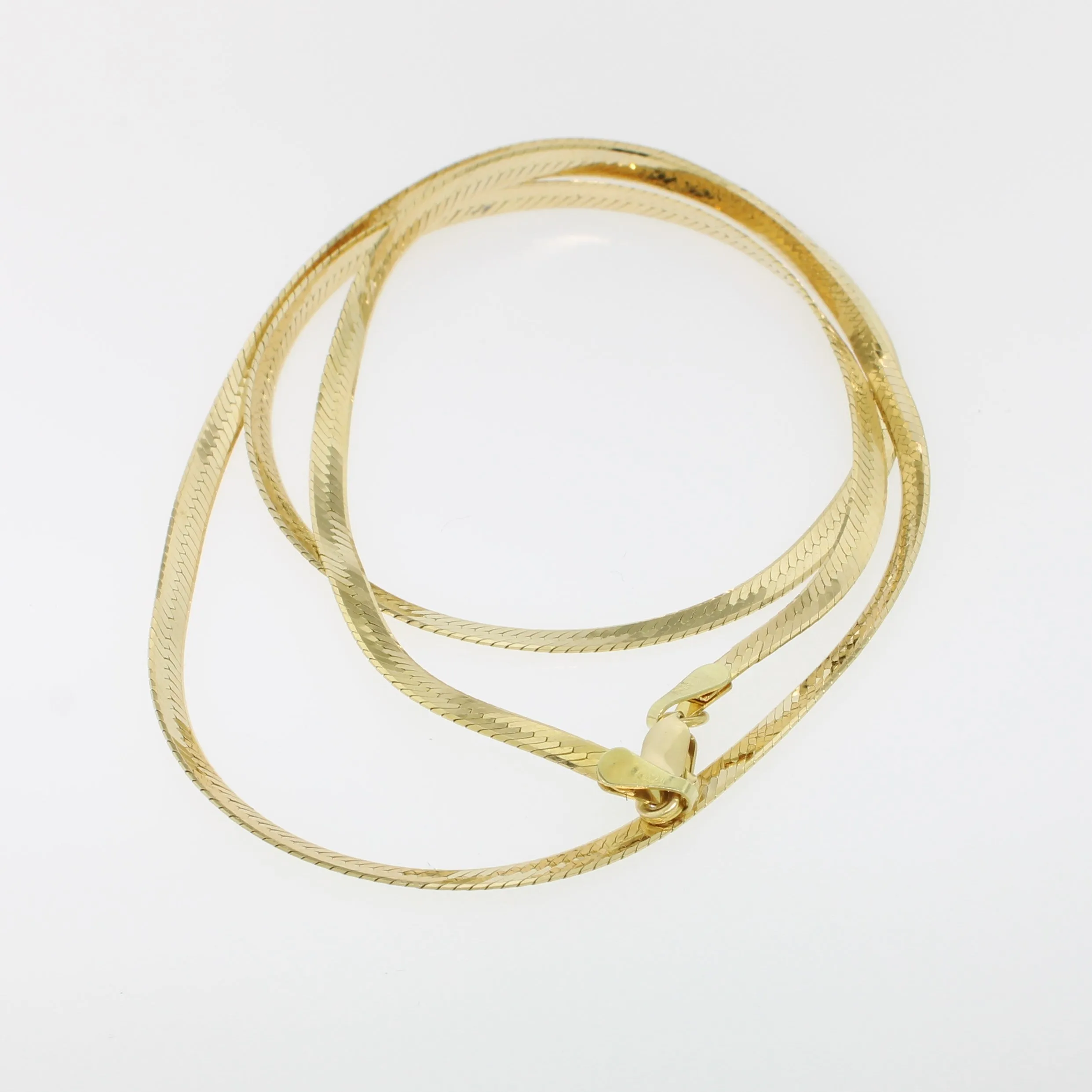 14K Yellow Gold Herringbone Chain 23-5/8" 3.2mm Wide from our Estate Collection