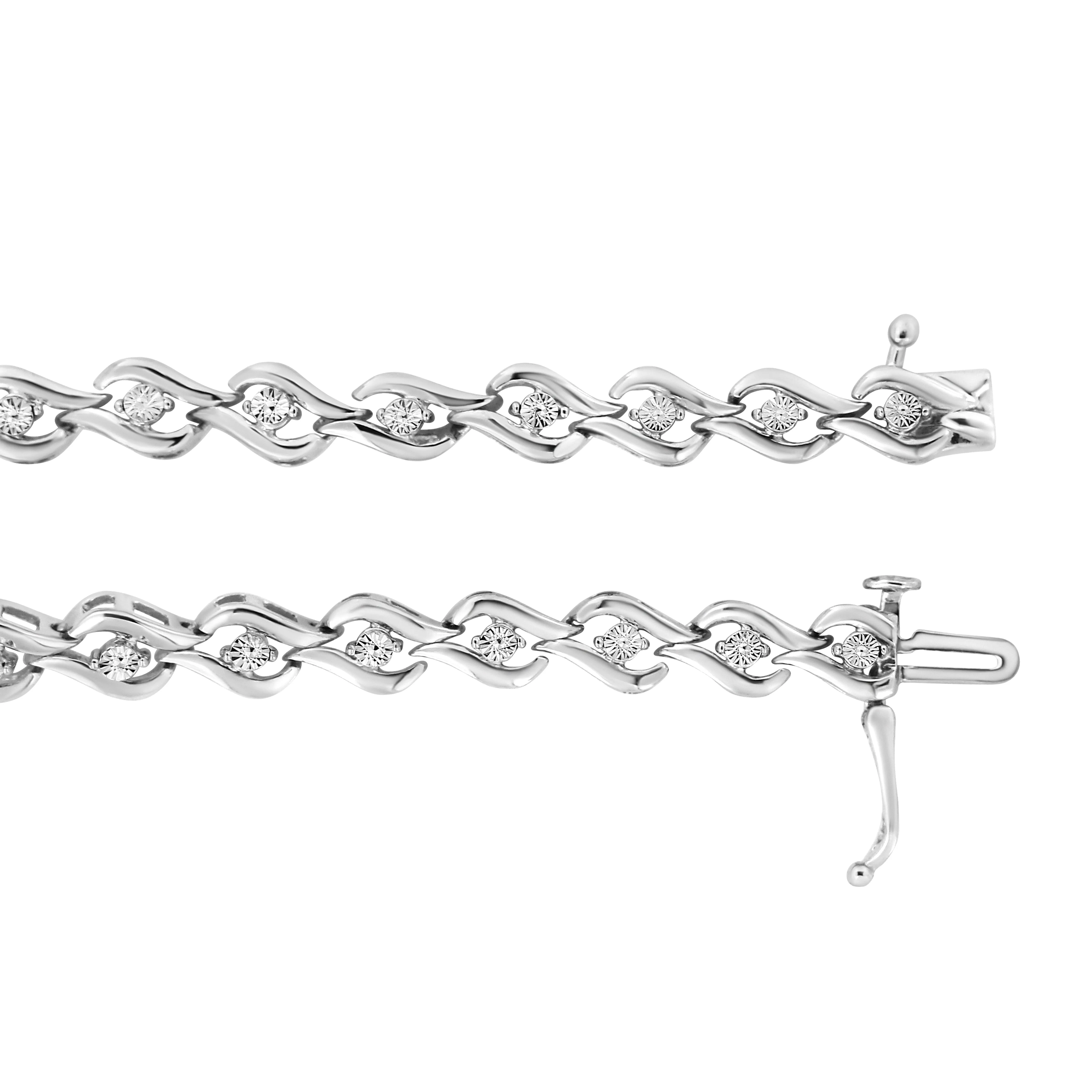 .925 Sterling Silver 1/10 Cttw Round-Cut Diamond Link Bracelet