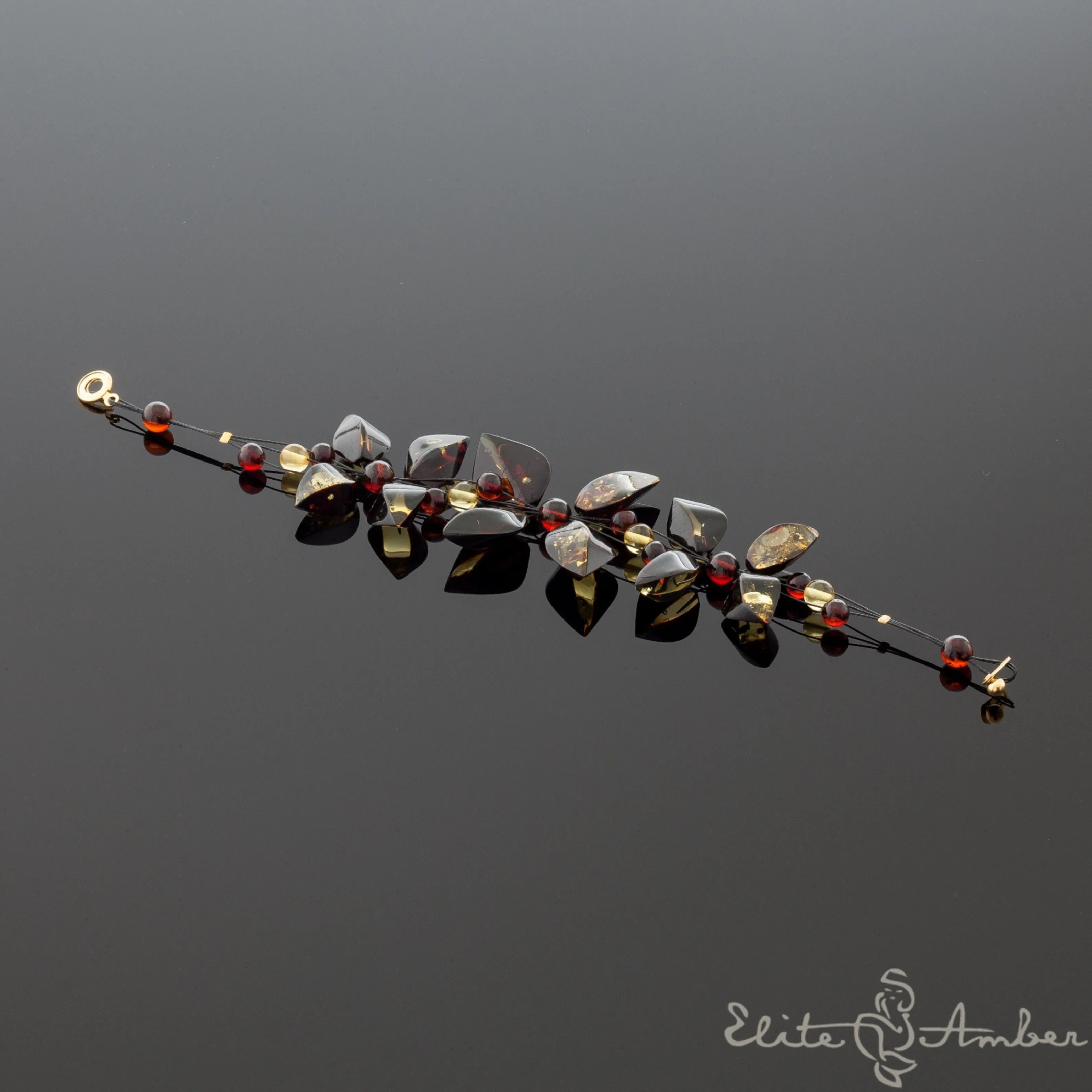 Amber bracelet "Wind flowers"