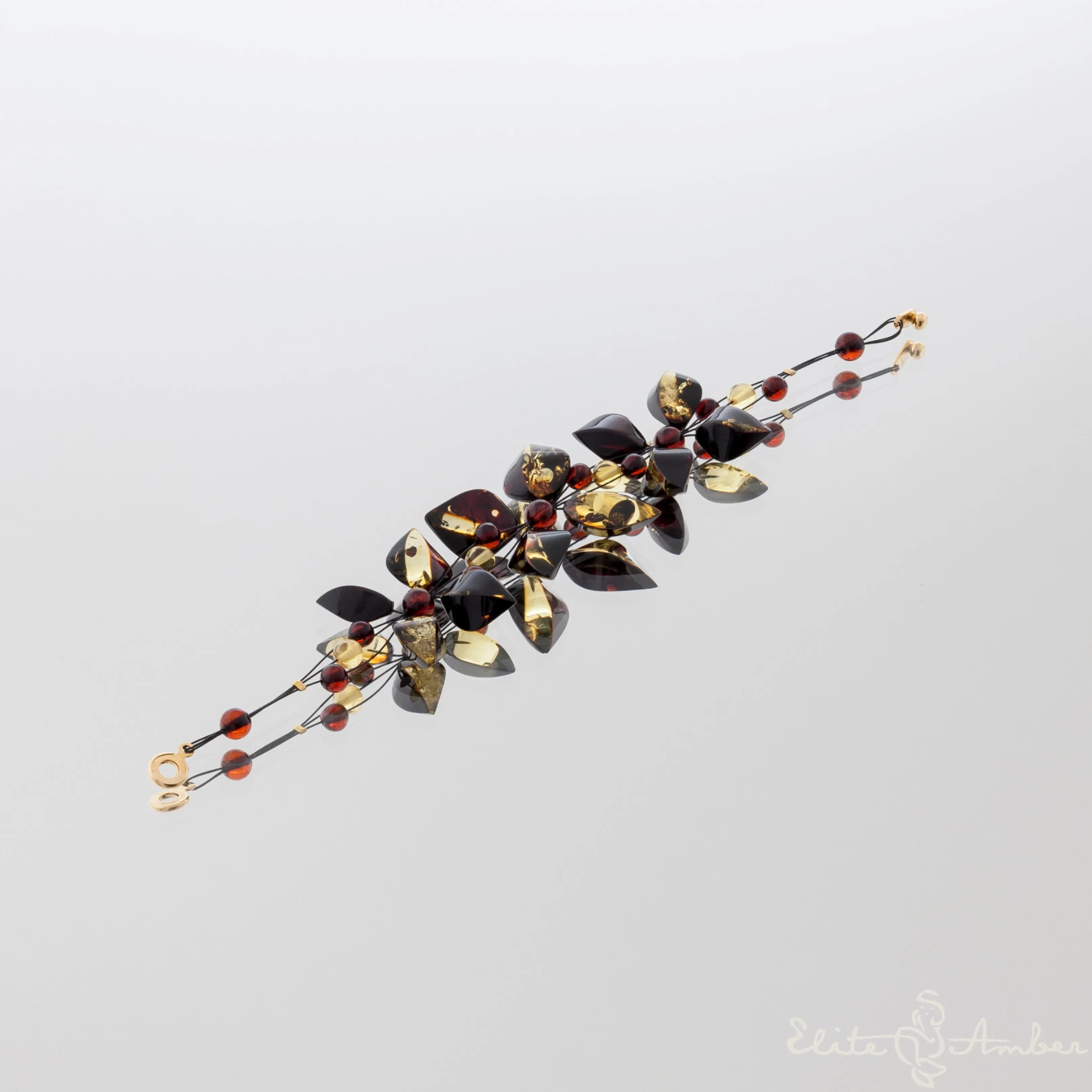 Amber bracelet "Wind flowers"