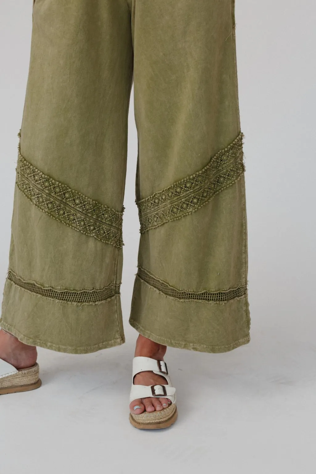 Any Day Wide Leg Pants - Green