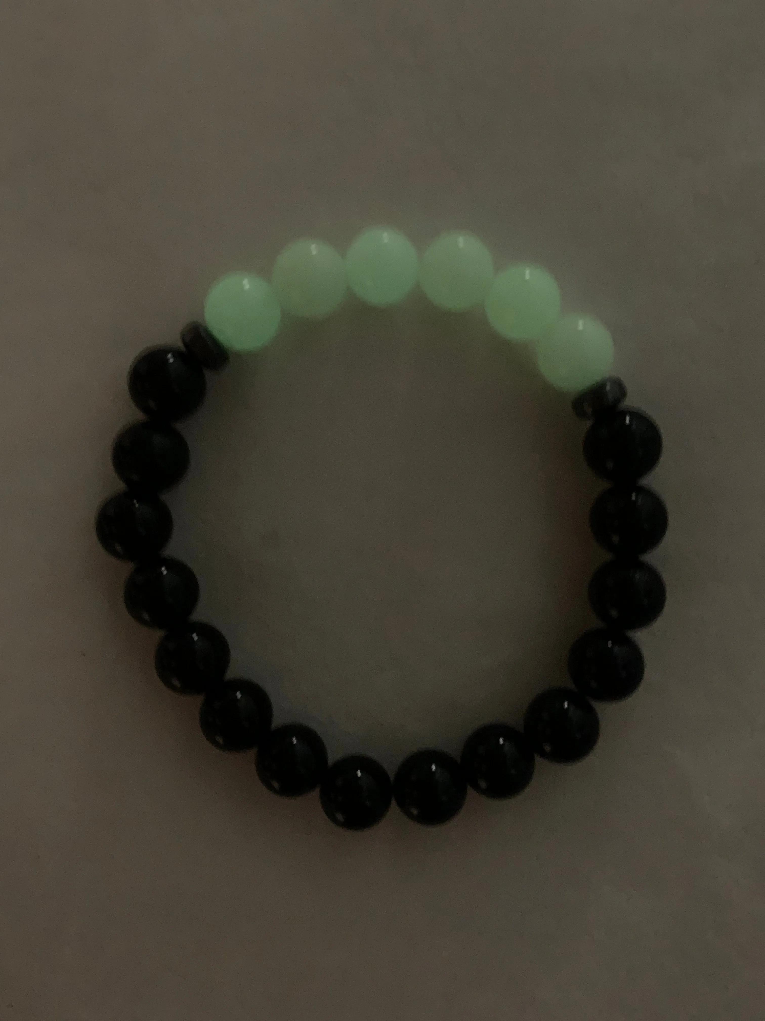 Aragonite Green/Yellow with Onyx Bracelet 8 mm Round Beads - Naturally Glows in the Dark
