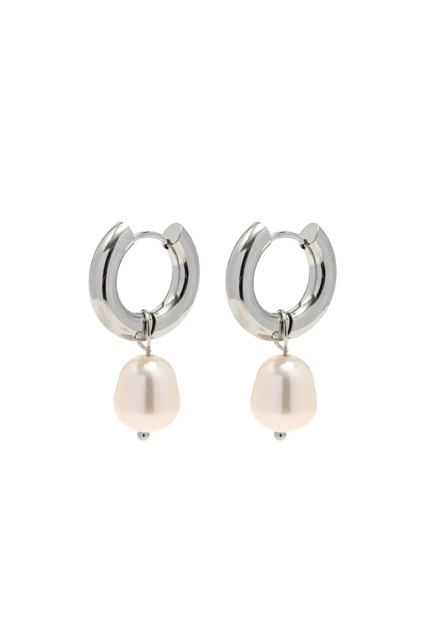 Cala Pearl Drop Earrings