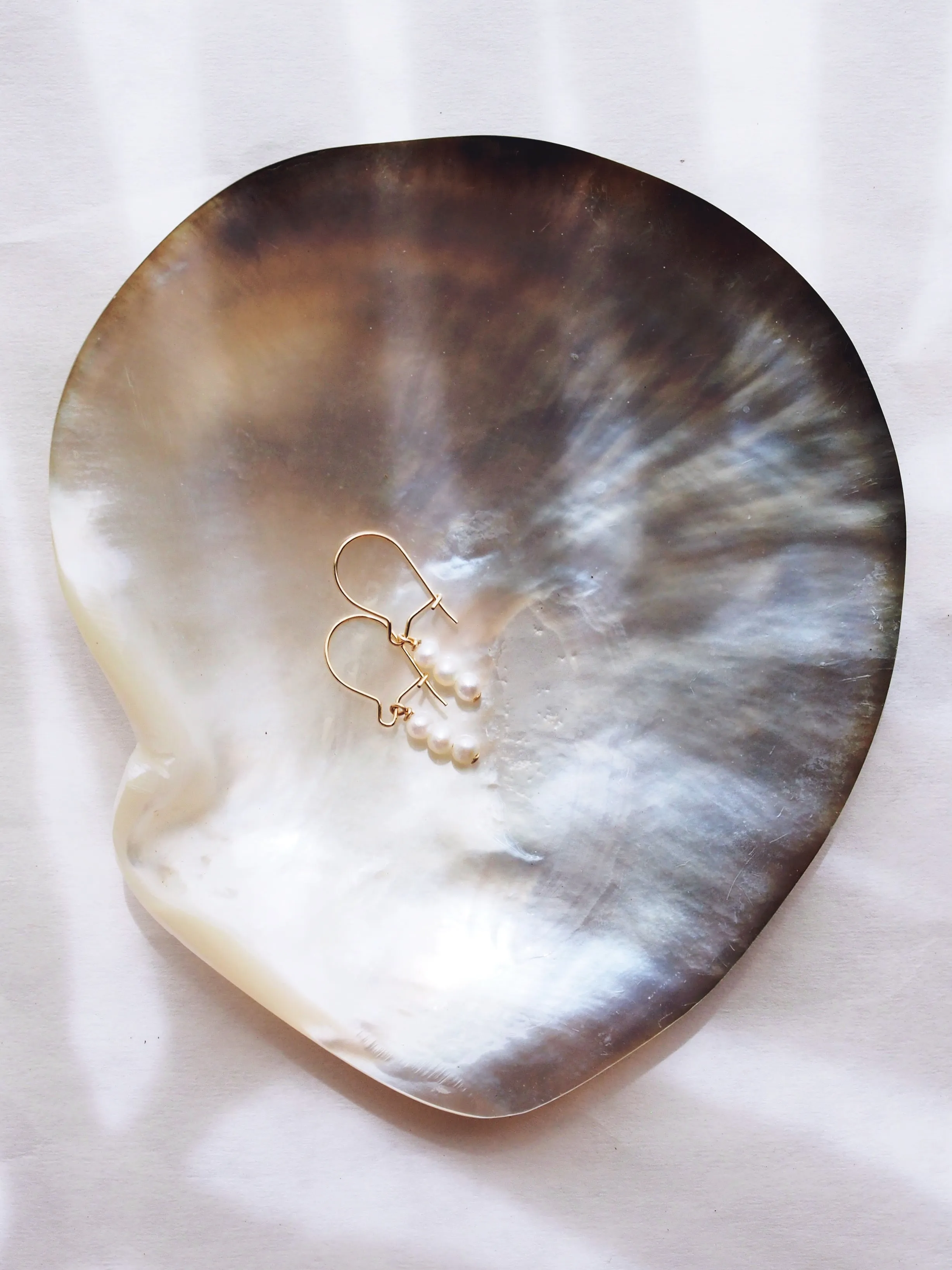 Dainty Pearl Drop Earrings - Kanilea