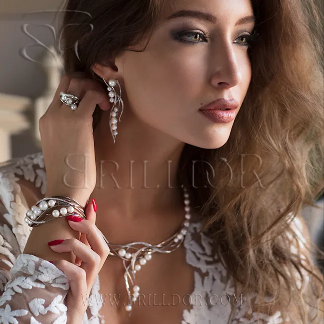 Flirt earrings