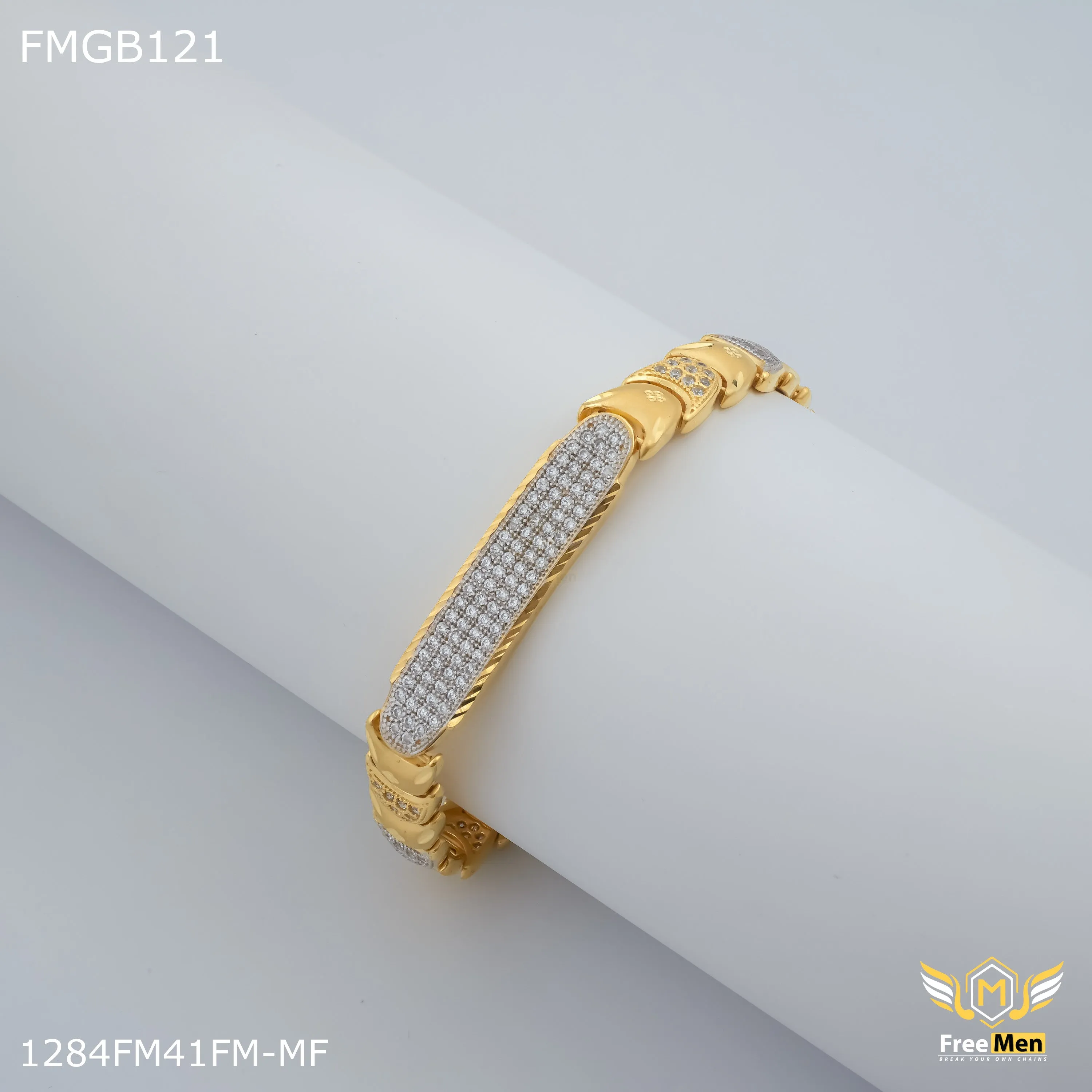 Freemen Designer V ad gold plated Bracelet for Men - FMGB121
