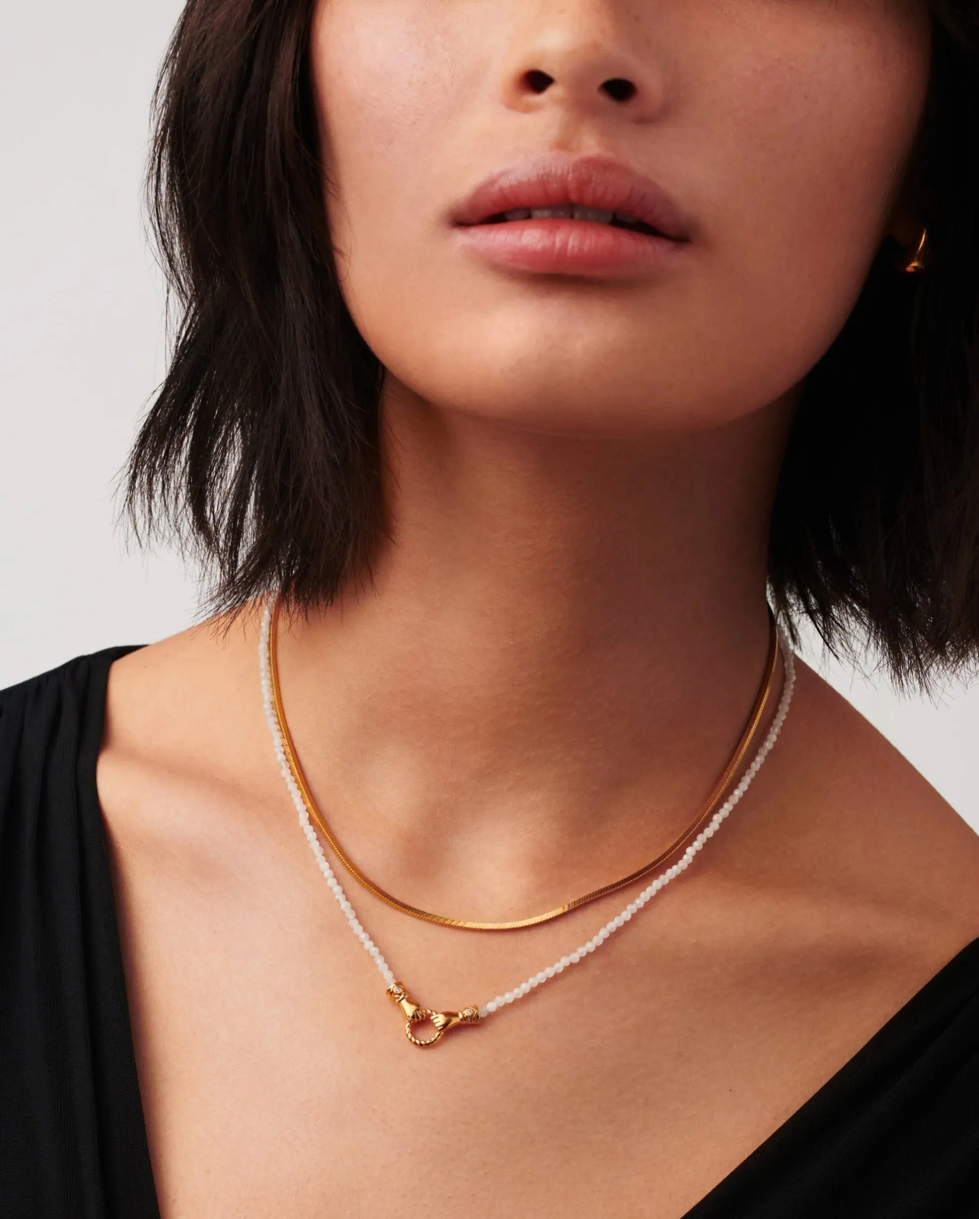 HARRIS REED IN GOOD HANDS MINI BEADED GEMSTONE NECKLACE / WHITE GOLD