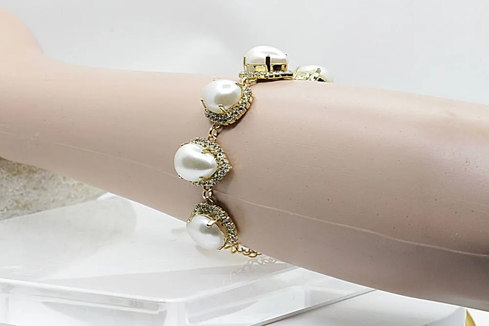 Ivory Pearl Bracelet