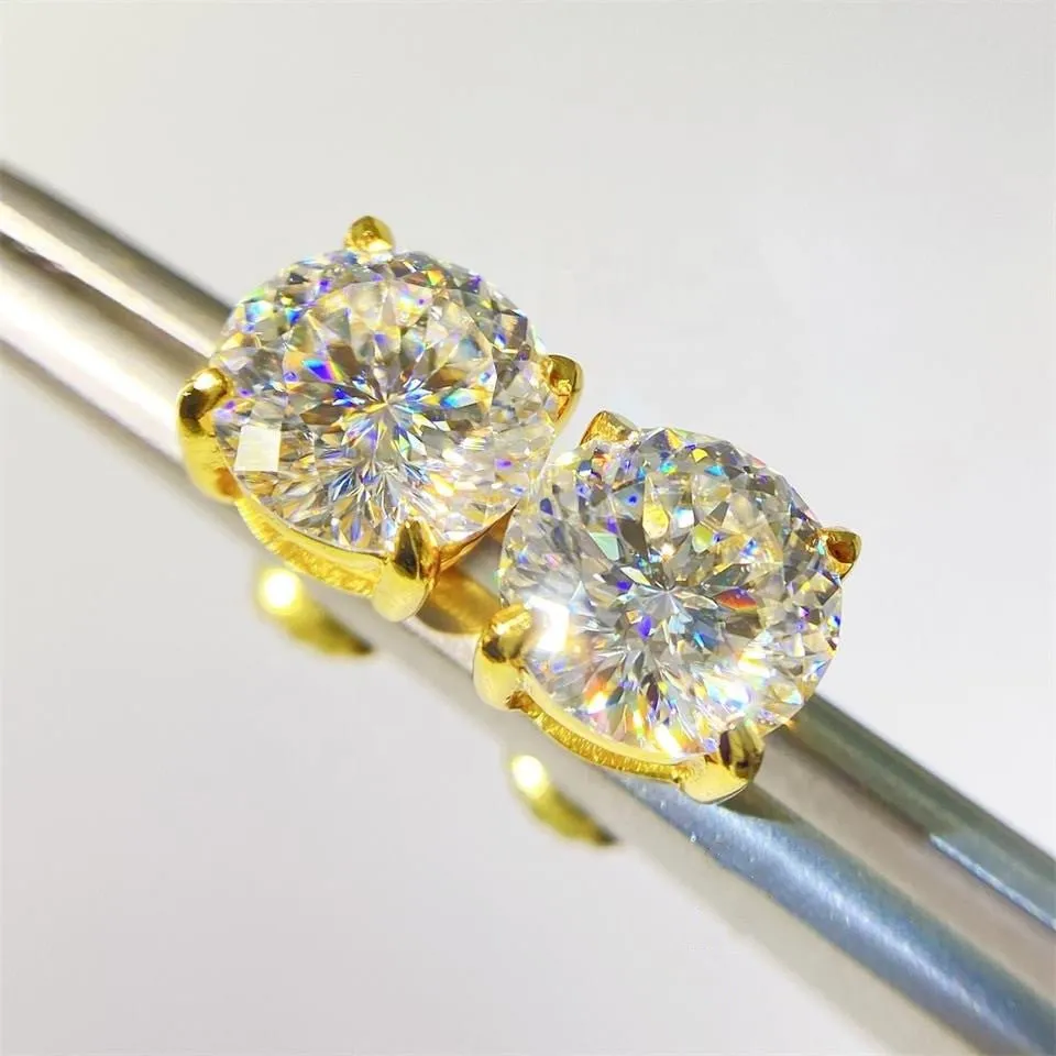 Kings Cut Moissanite Earrings