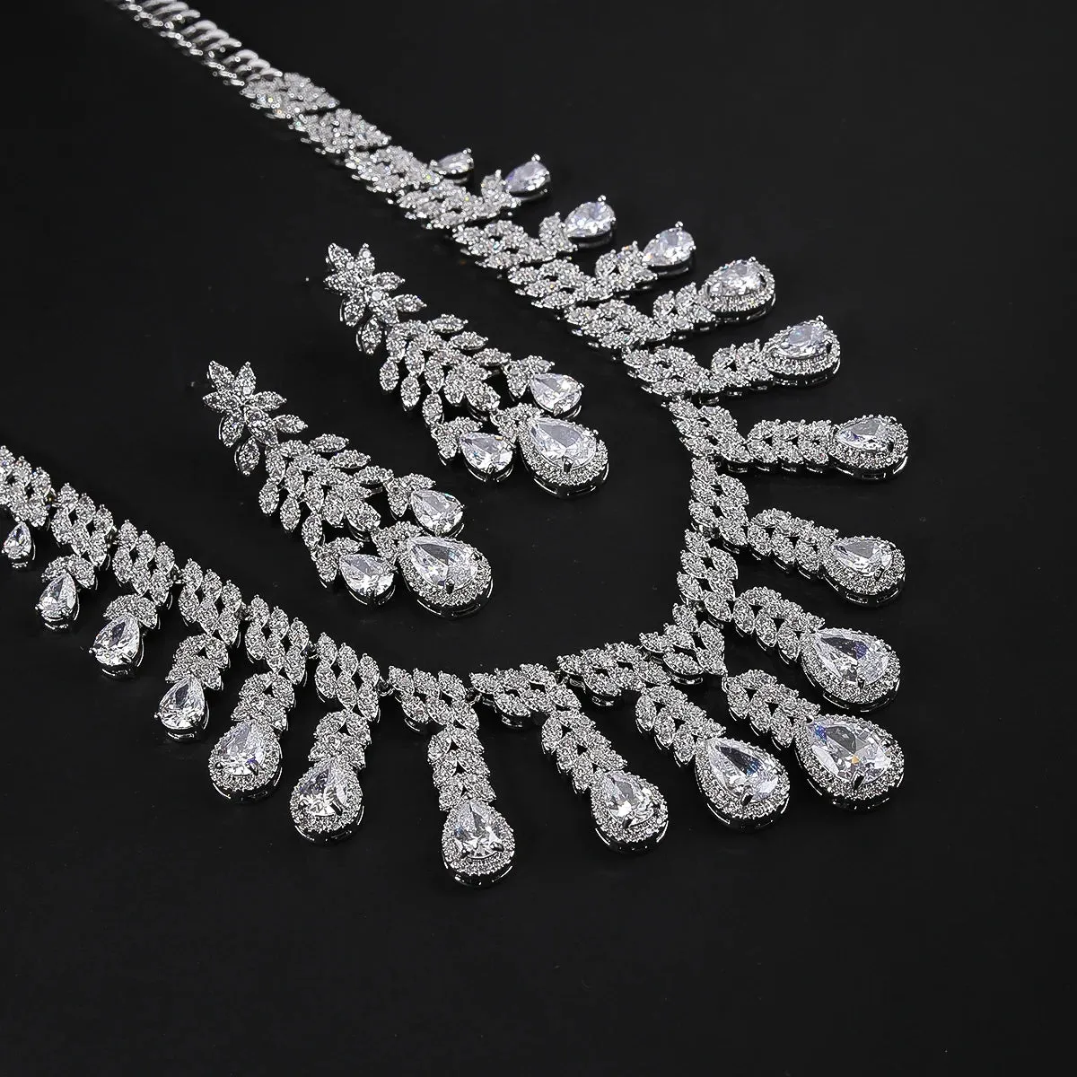 Luxury 2pcs Water Drop Cubic Zirconia Necklace And Earrings For Bride Wedding Jewelry Set Celebration Accessories CN11014