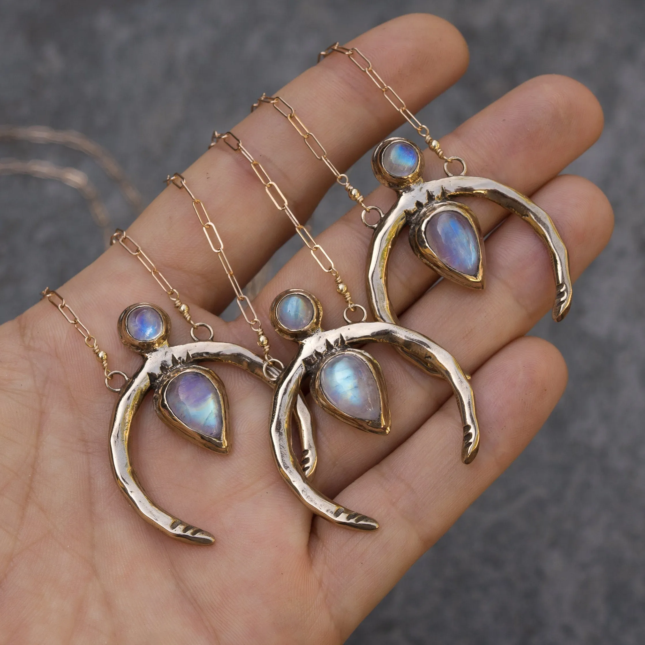 NEW MOON / Moonstone Necklace