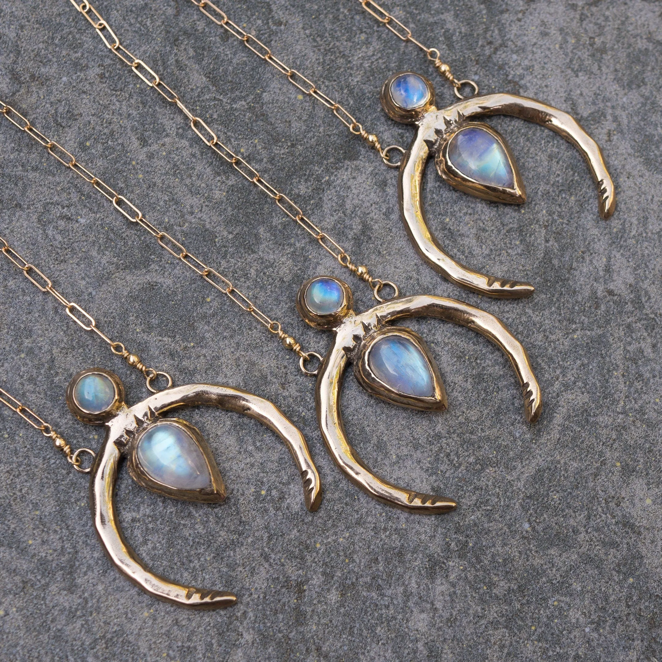 NEW MOON / Moonstone Necklace