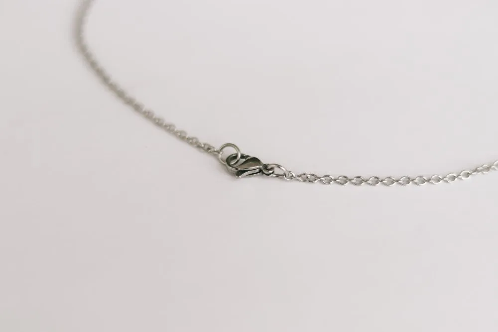 Personalized gift, Initial Necklace For Men, Men's Name Necklace, Custom letter, Silver Disc pendant Chain, Mens Jewelry, Engraved gift dad
