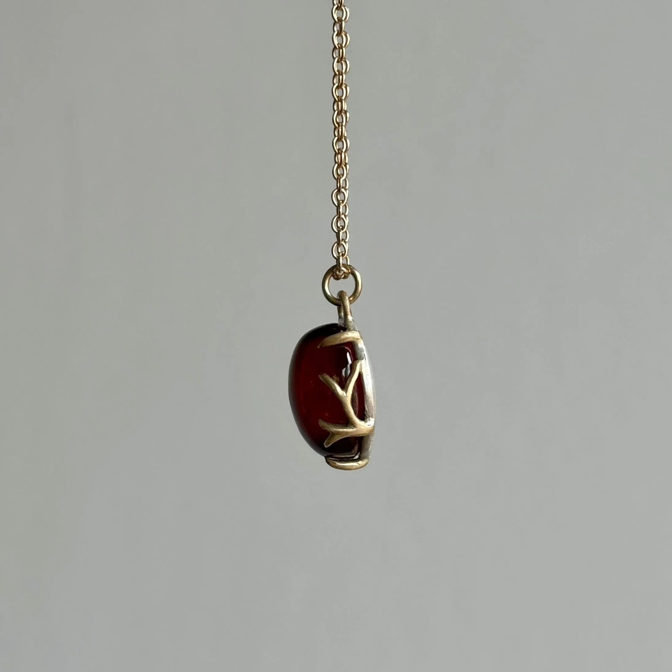 Red Garnet Cabochon Branch Waiting Necklace