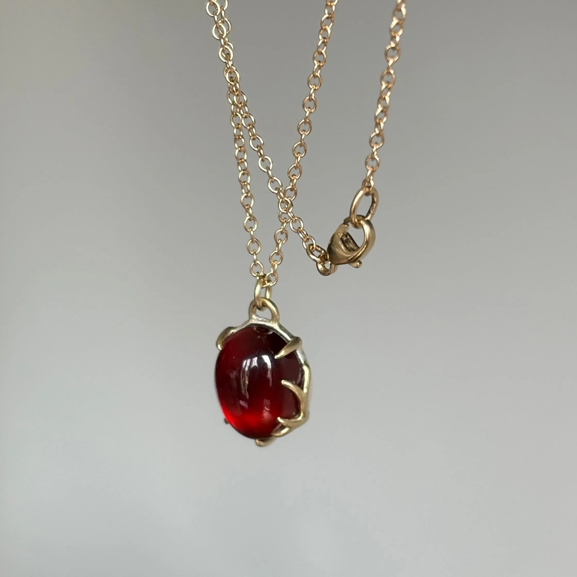 Red Garnet Cabochon Branch Waiting Necklace