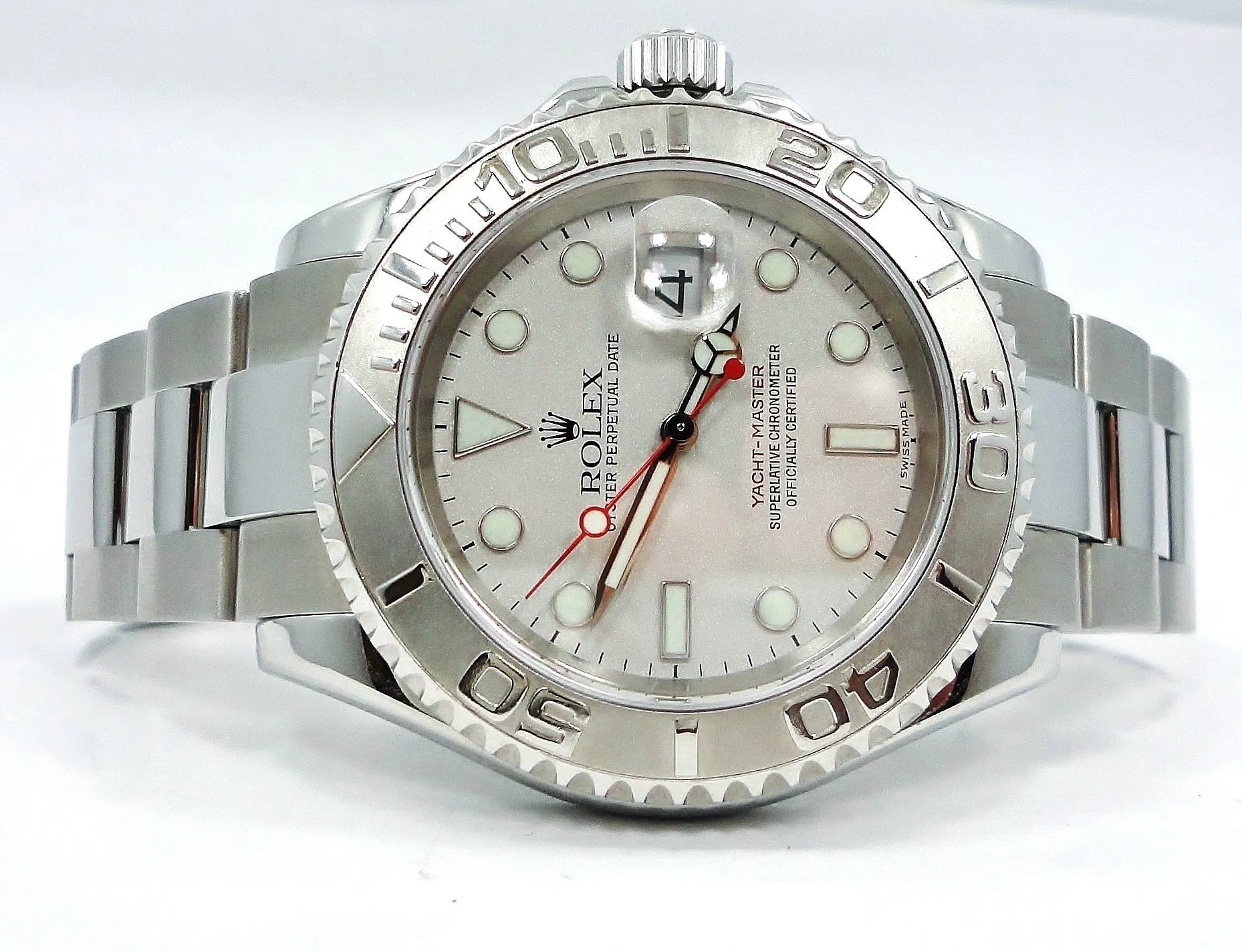 Rolex Yacht-Master 16622 40mm Oyster Platinum Bezel Watch