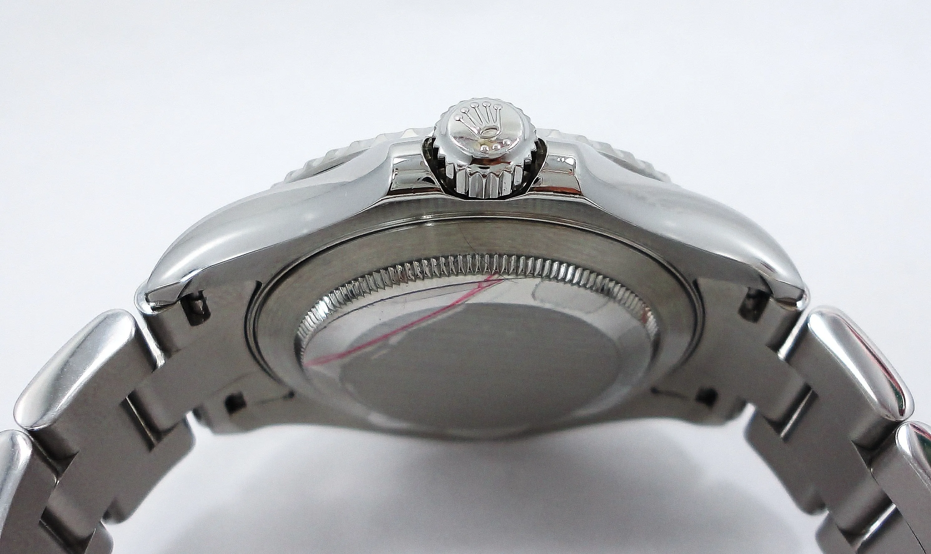 Rolex Yacht-Master 16622 40mm Oyster Platinum Bezel Watch