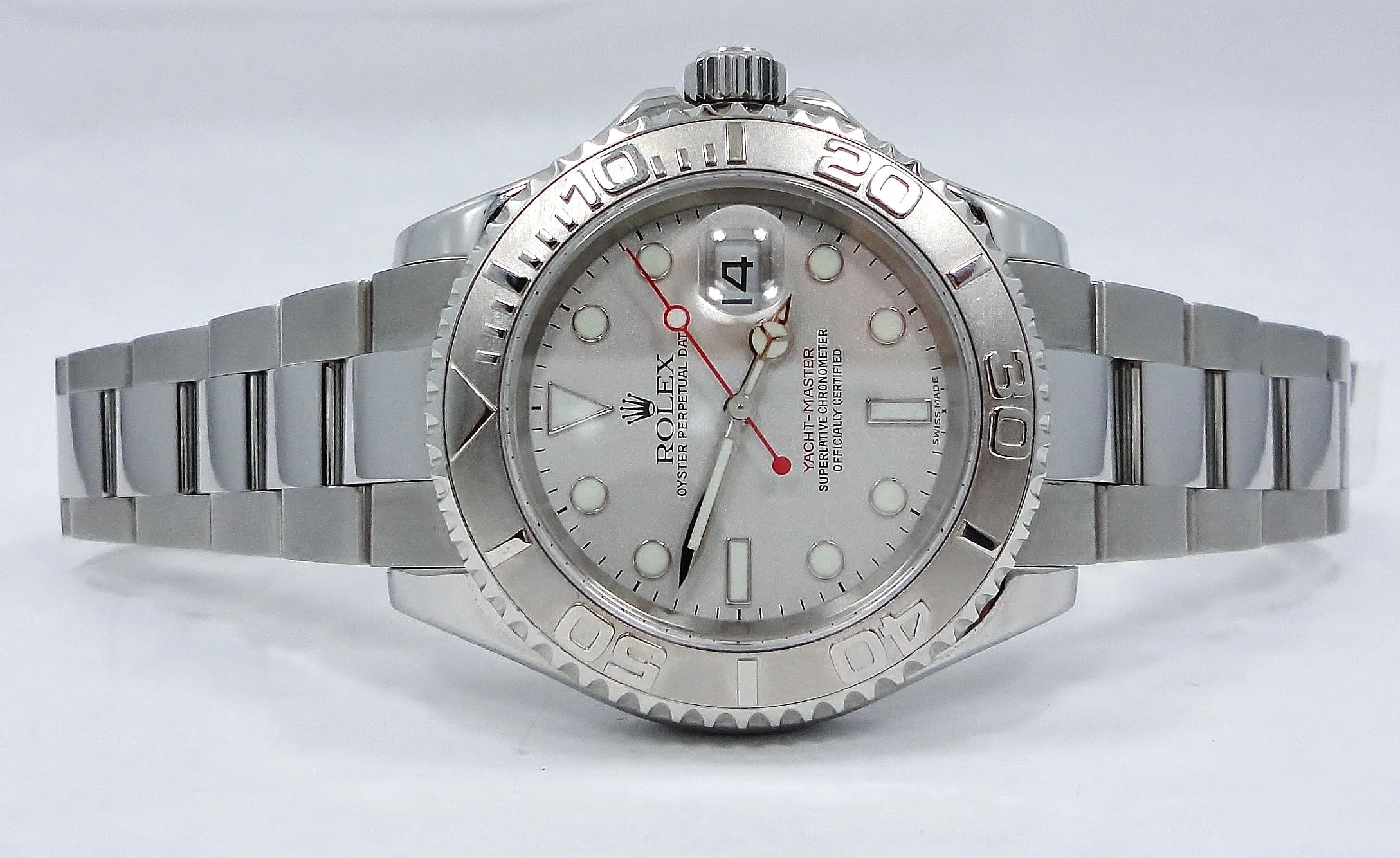 Rolex Yacht-Master 16622 40mm Oyster Platinum Bezel Watch