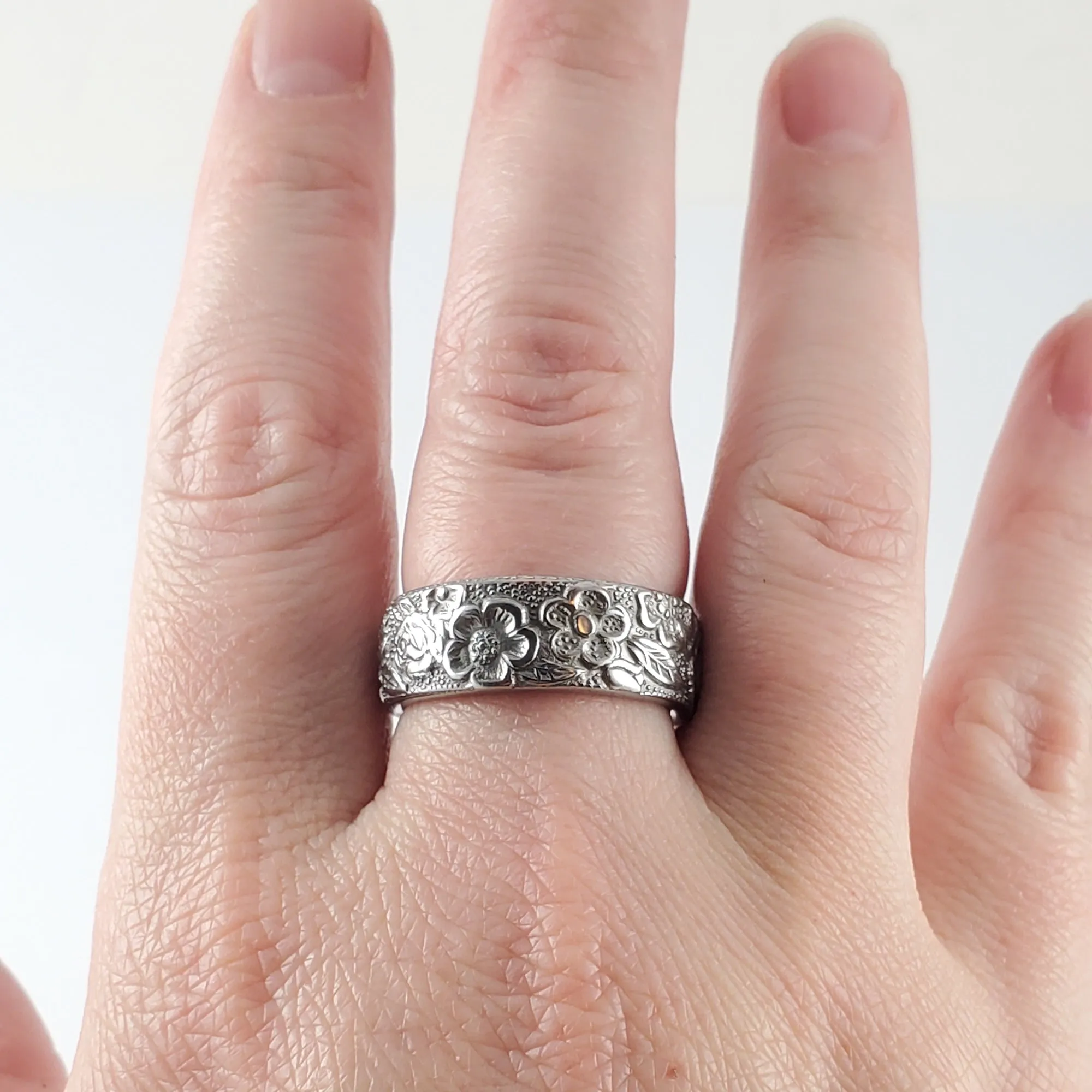 Rose Garden Stainless Steel Spoon Ring