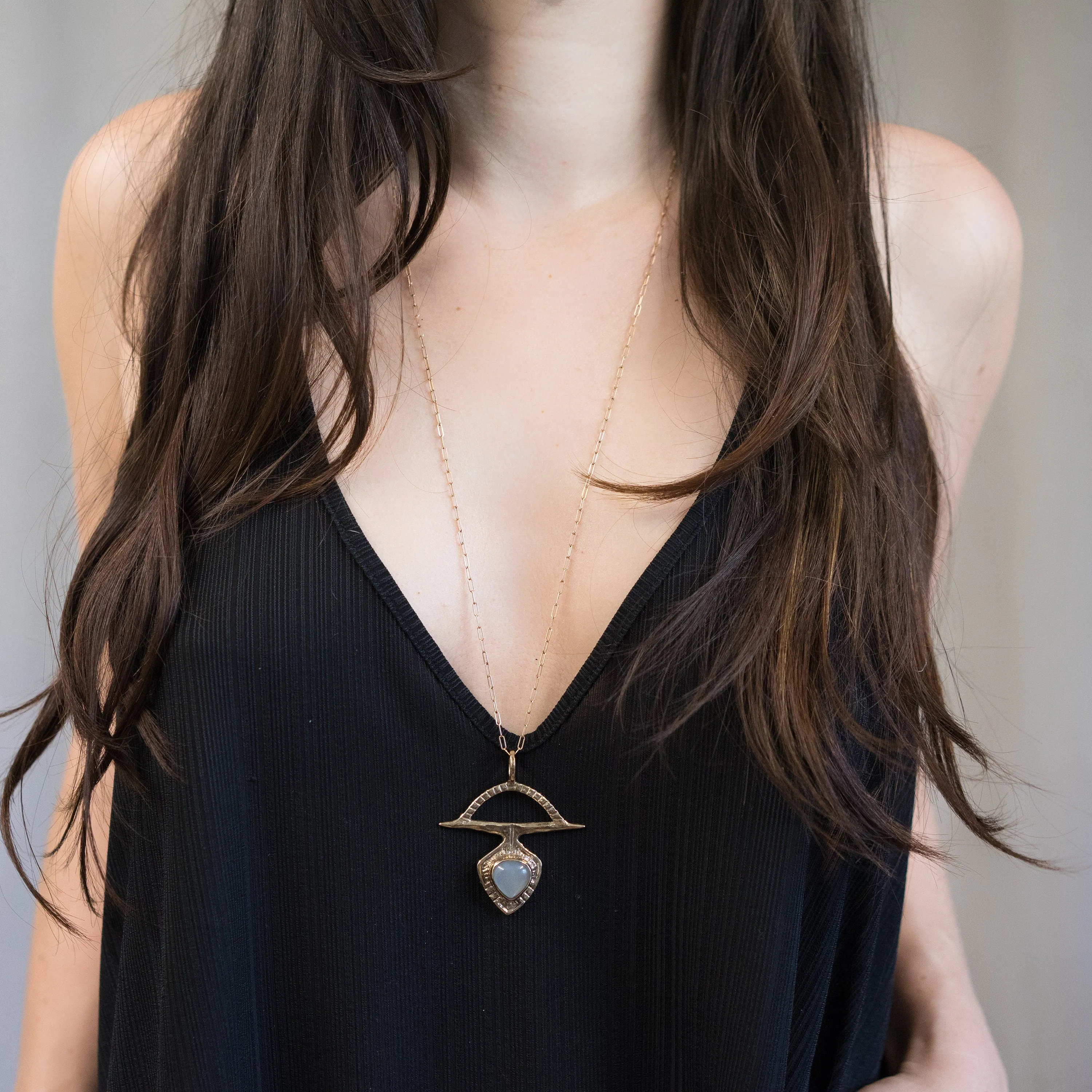 SIERRA Gray moonstone Pendant