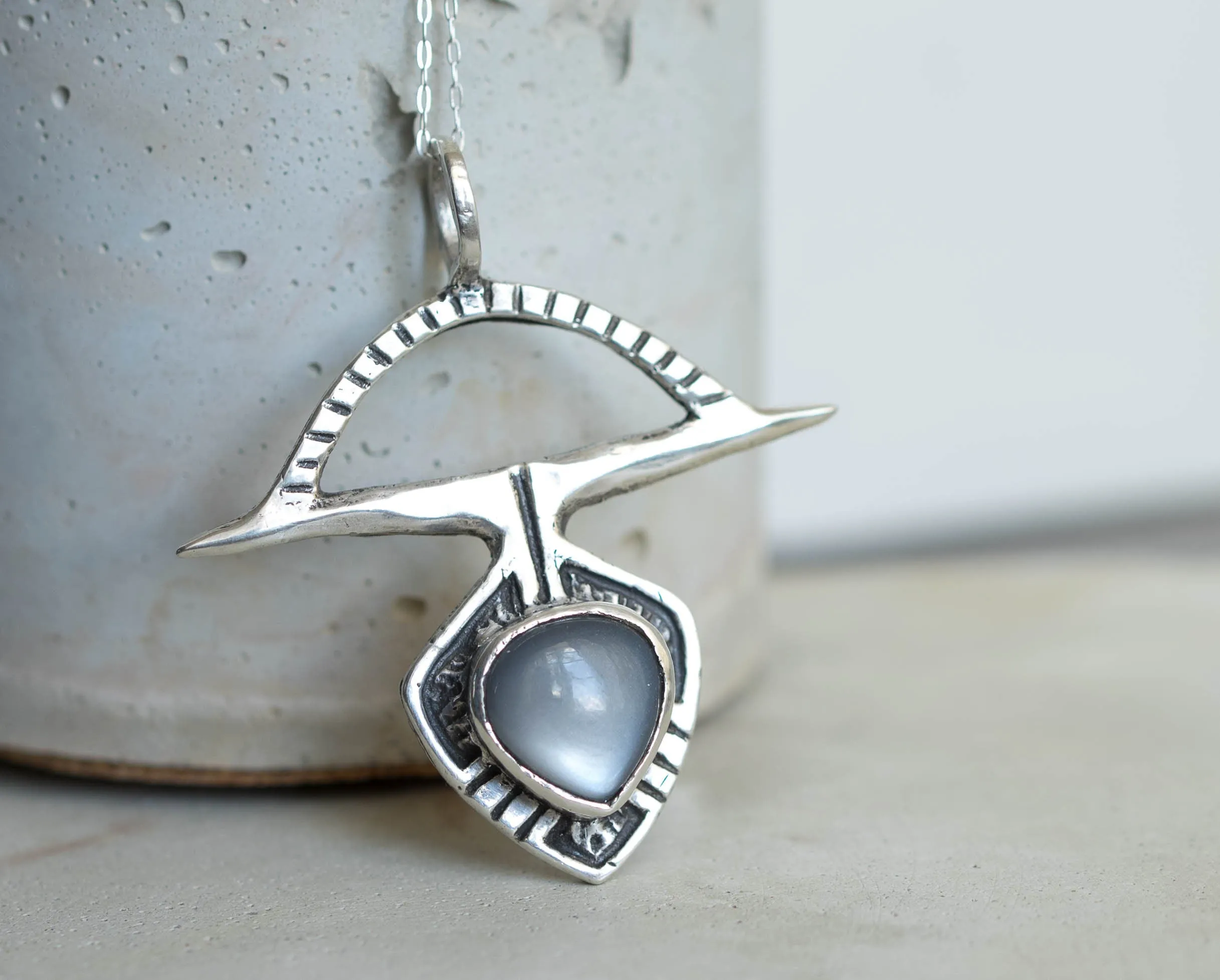 SIERRA Gray moonstone Pendant